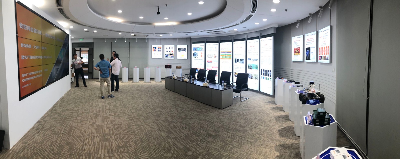  展会设计 / 导视系统 / 环艺可视化 / 企业软装设计（设计+执行）