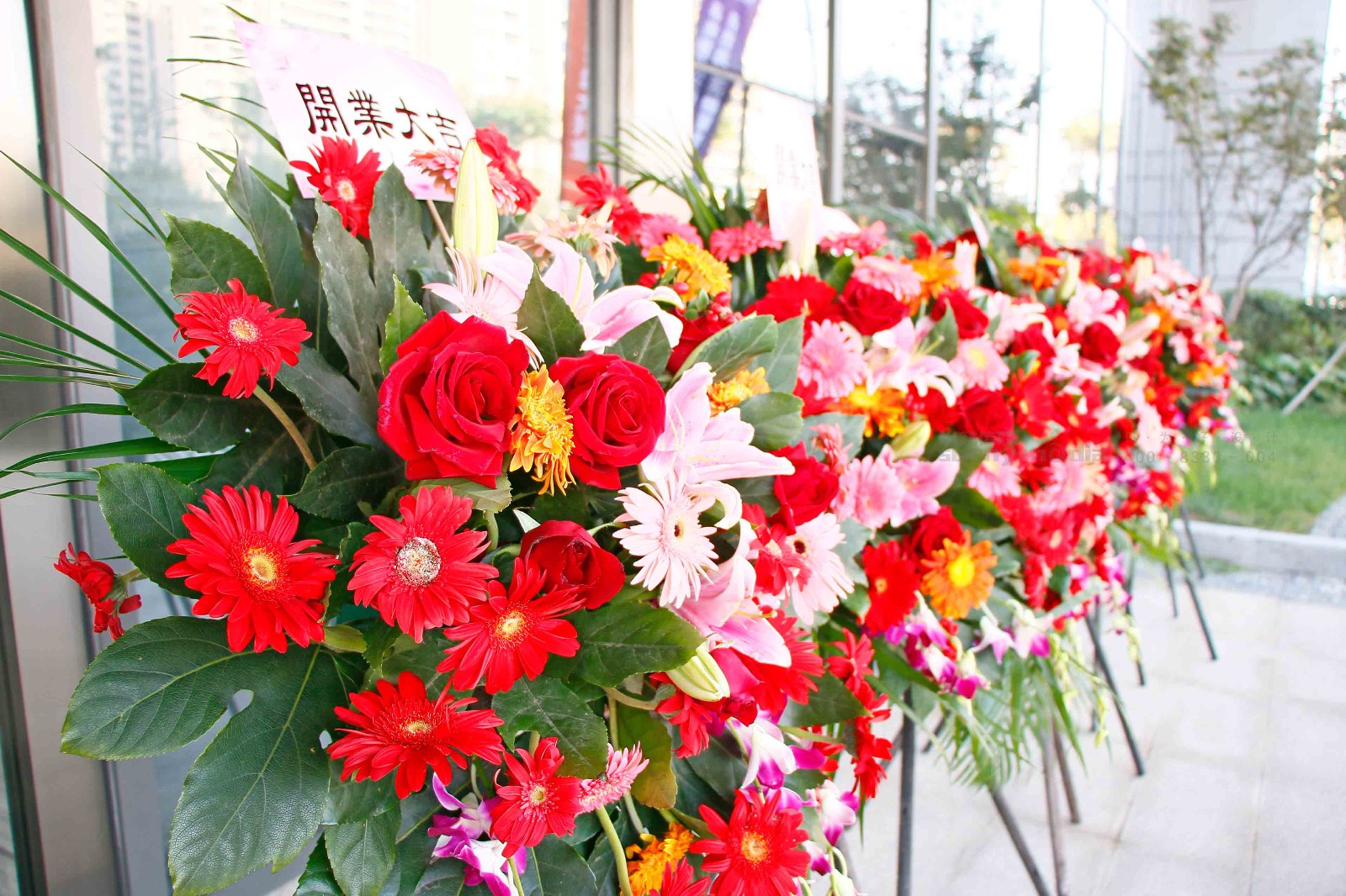 展会设计 / 导视系统 / 环艺可视化 / 企业软装设计（设计+执行）